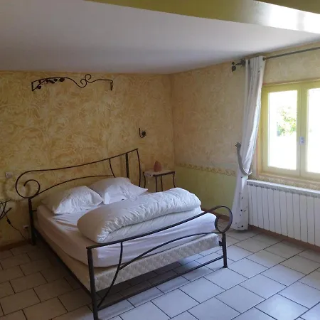 Szálloda La Fermette *